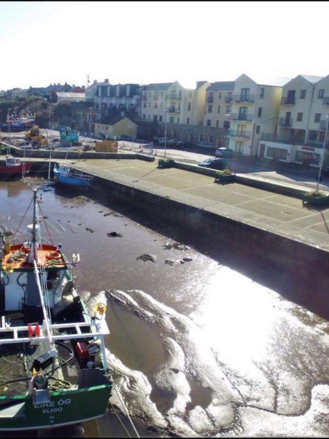 Harbour View Apartment Belmullet Eksteriør billede
